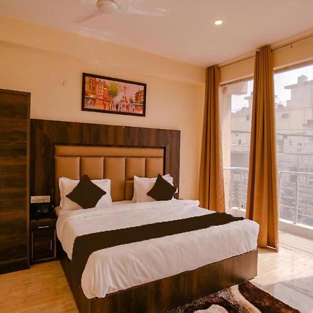 Hotel Swan Suite Near Delhi Airport 新德里 外观 照片
