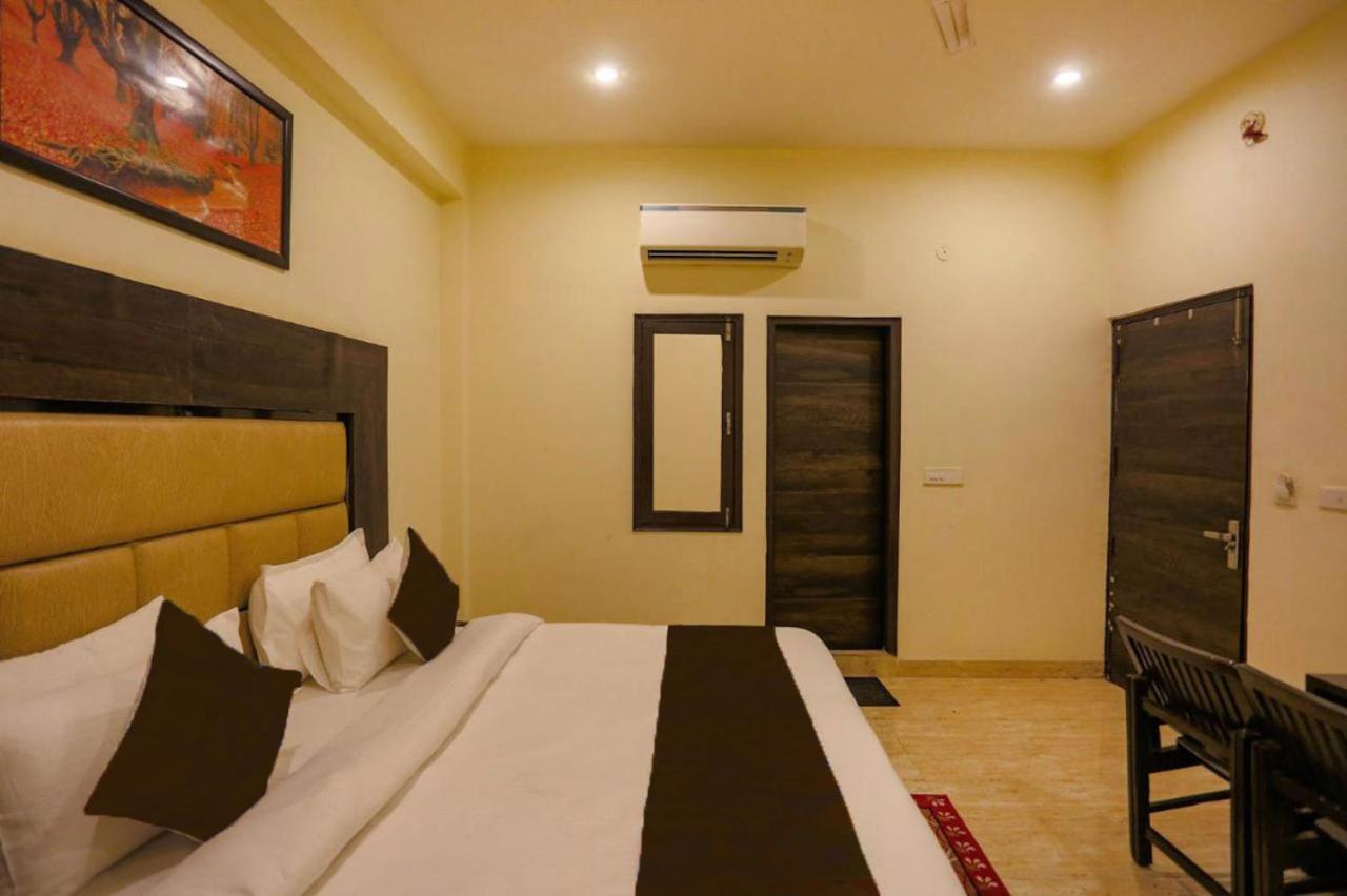 Hotel Swan Suite Near Delhi Airport 新德里 外观 照片