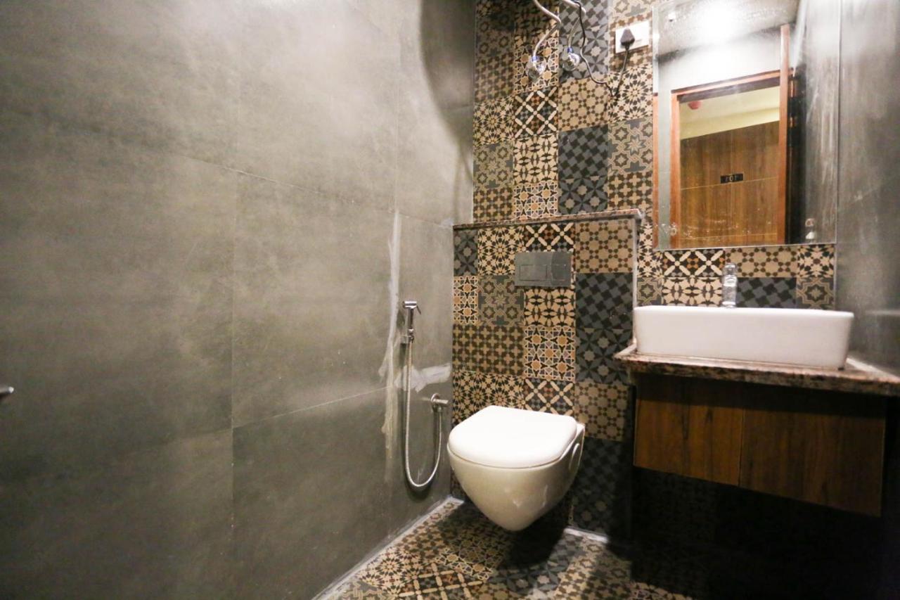 Hotel Swan Suite Near Delhi Airport 新德里 外观 照片