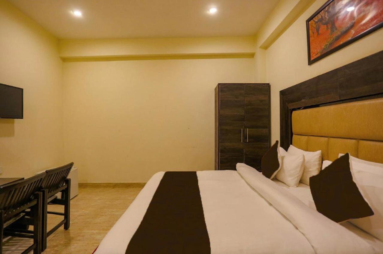 Hotel Swan Suite Near Delhi Airport 新德里 外观 照片