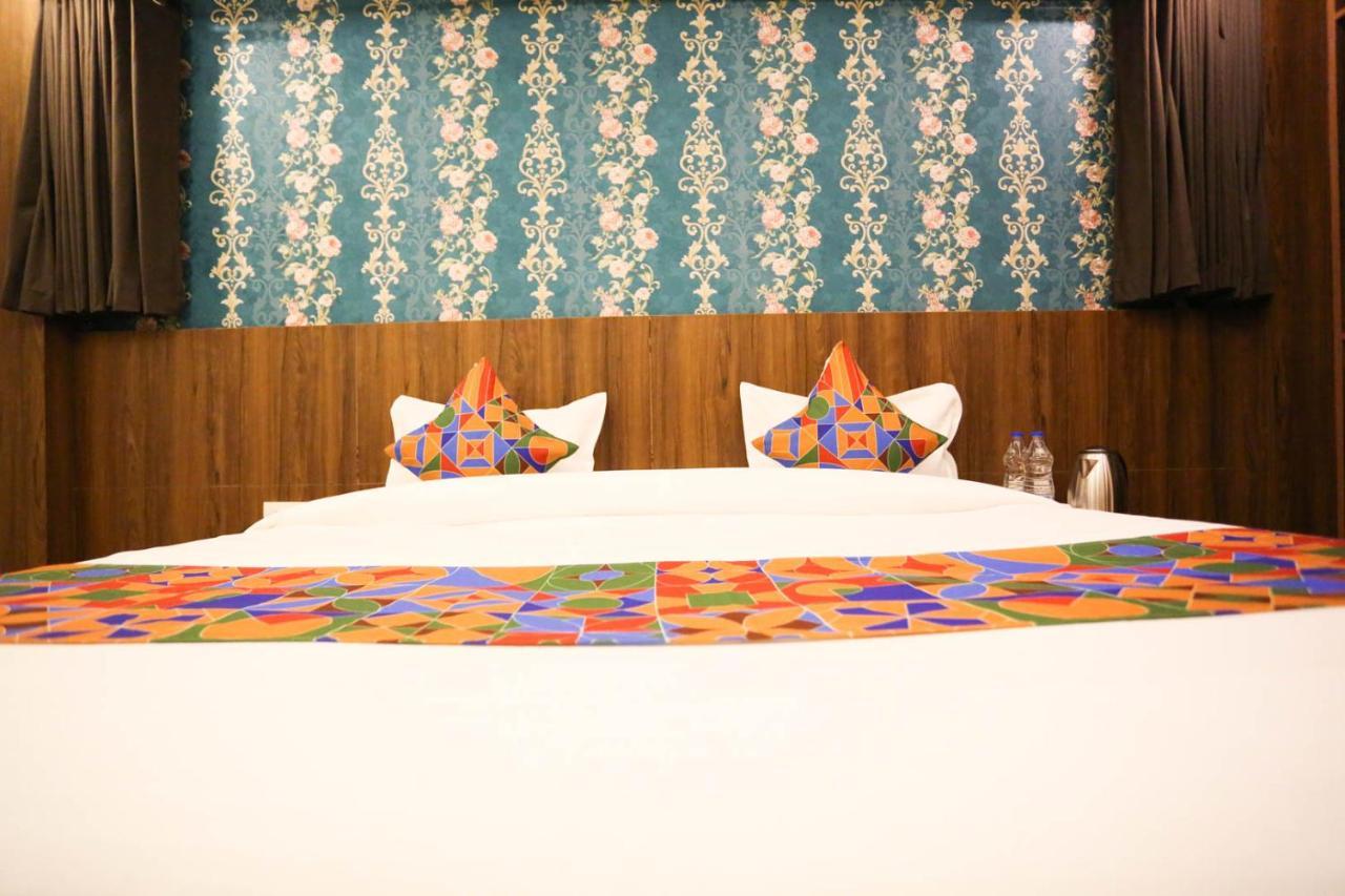 Hotel Swan Suite Near Delhi Airport 新德里 外观 照片